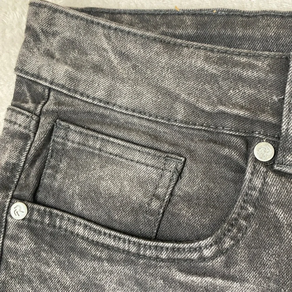 Refinery Republic Mens Black Denim Shorts Size 34 Faded 90s Grunge Skater NWT